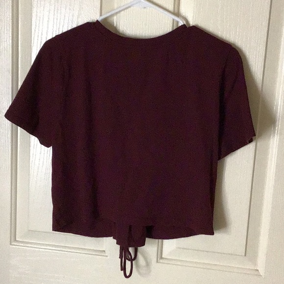 Burgundy crop top ❗️FINAL SALE❗️ - Picture 4 of 4